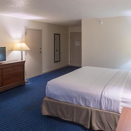 Cottonwood Suites Savannah Hotel&Conference Center Pooler Buitenkant foto