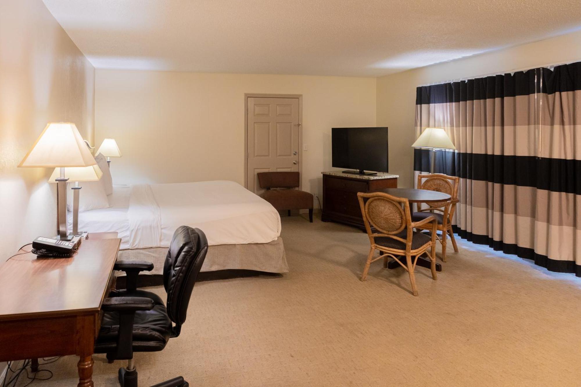 Cottonwood Suites Savannah Hotel&Conference Center Pooler Buitenkant foto