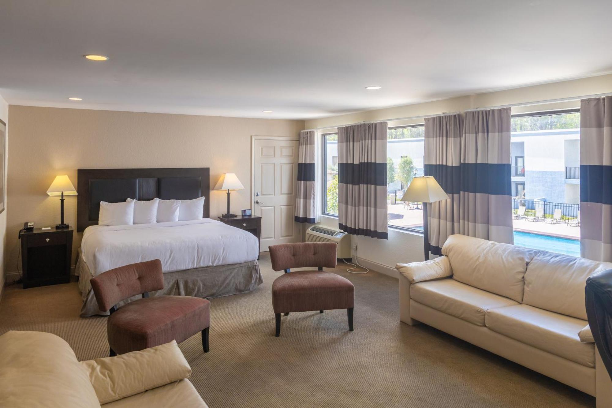 Cottonwood Suites Savannah Hotel&Conference Center Pooler Buitenkant foto